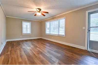 8196 Lakeview Drive SW, Covington, GA 30014 - Photo 27