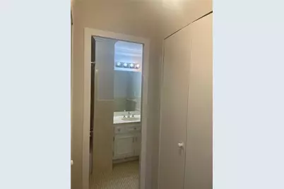 3060 Pharr Court North NW #123, Atlanta, GA 30305 - Photo 11