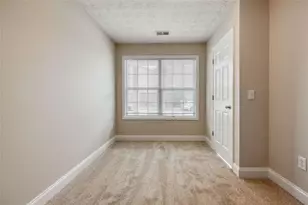 453 Tara Commons Cir, Loganville, GA 30052 - Photo 5