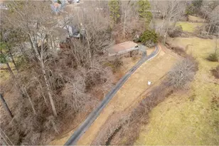 1036 Wooten Lake Rd NW, Kennesaw, GA 30144 - Photo 9