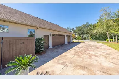 930 Champney, Saint Simons, GA 31522 - Photo 47