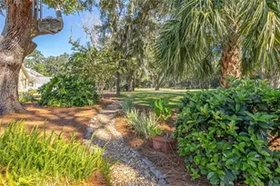 930 Champney, Saint Simons, GA 31522 - Photo 9