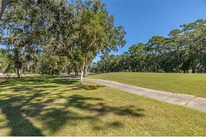 930 Champney, Saint Simons, GA 31522 - Photo 7