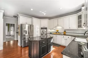 3375 Fairway Bend Dr, Dacula, GA 30019 - Photo 7