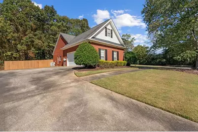 106 Victoria Vining, Carrollton, GA 30116 - Photo 7