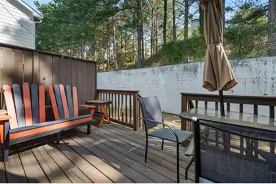 1020 Liberty Parkway, Atlanta, GA 30318 - Photo 21