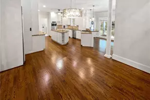 5919 Heritage Ln, Stone Mountain, GA 30087 - Photo 11