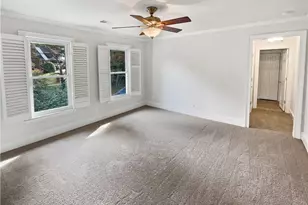 5919 Heritage Ln, Stone Mountain, GA 30087 - Photo 19