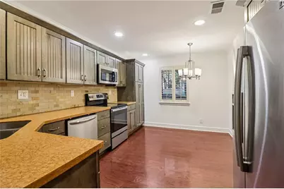 2930 Torreya Way #2930, Marietta, GA 30067 - Photo 11