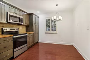 2930 Torreya Way, Marietta, GA 30067 - Photo 13