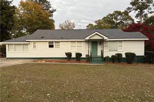 5607 Beaver Dr SW, Mableton, GA 30126 - Photo 1