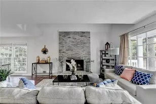 2648 Glenvalley Dr, Decatur, GA 30032 - Photo 5