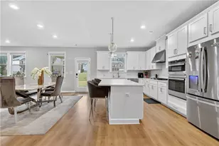 1820 Wellston Dr, Lawrenceville, GA 30043 - Photo 11