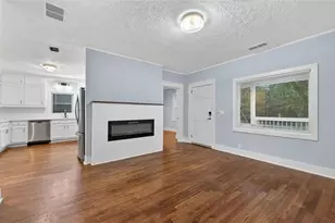 6453 Shadow Rock Dr, Lithonia, GA 30058 - Photo 5