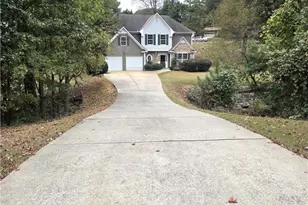 713 Baugh Springs Ln, Lawrenceville, GA 30044 - Photo 3