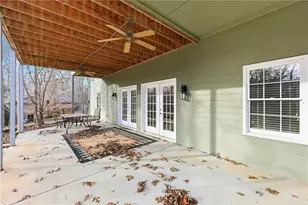 1038 Farmhouse Rd, Gainesville, GA 30506 - Photo 9