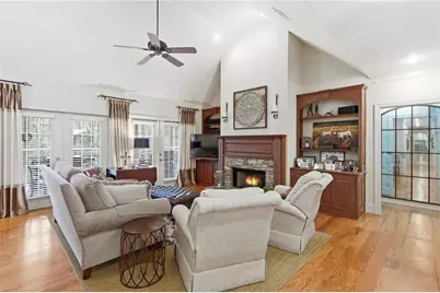 1038 Farmhouse Road, Gainesville, GA 30506 - Photo 19