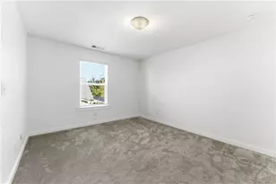 1742 Weatherbrook Cir, Lawrenceville, GA 30043 - Photo 21