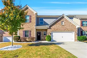 1742 Weatherbrook Cir, Lawrenceville, GA 30043 - Photo 1