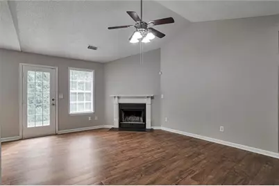 5471 Fox Valley Lane, Stone Mountain, GA 30088 - Photo 7