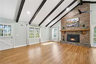 5833 Little Mountain Dr, Ellenwood, GA 30294 - Photo 11