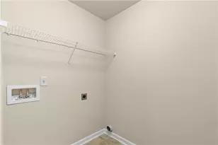 850 Blue Hill Ln, Atlanta, GA 30349 - Photo 41