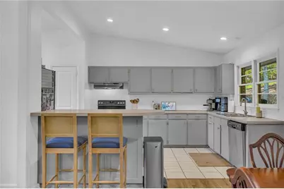 809 Forest Heights Drive, Athens, GA 30606 - Photo 13