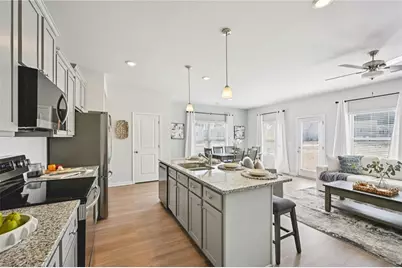 7437 Knoll Hollow Road, Lithonia, GA 30058 - Photo 9