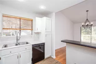 2550 Big Oaks Dr SW, Marietta, GA 30064 - Photo 15