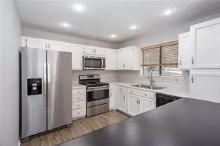 2550 Big Oaks Dr SW, Marietta, GA 30064 - Photo 13