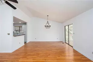 2550 Big Oaks Dr SW, Marietta, GA 30064 - Photo 9