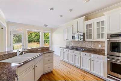 1355 Chattahoochee Run Drive, Suwanee, GA 30024 - Photo 9