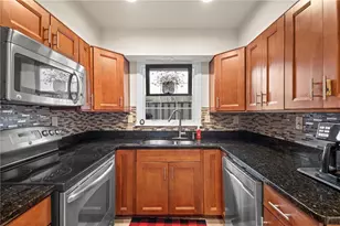 9 Vista Square NW, Atlanta, GA 30327 - Photo 9