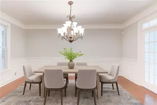 1355 Woodland Lake Dr, Snellville, GA 30078 - Photo 9