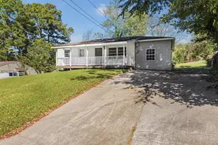 2621 Walton Way SW, Marietta, GA 30060 - Photo 3