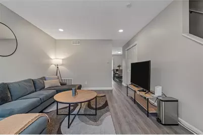 1749 Hawthorne Avenue, College Park, GA 30337 - Photo 3