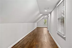 8900 River Trace Dr, Johns Creek, GA 30097 - Photo 49