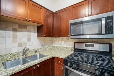 2479 Peachtree Road NE #708, Atlanta, GA 30305 - Photo 7