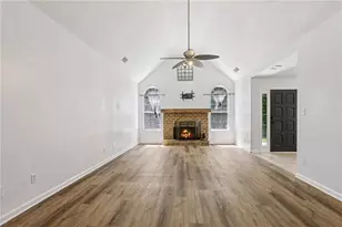 260 Ancient Oak Ln, Newnan, GA 30263 - Photo 3