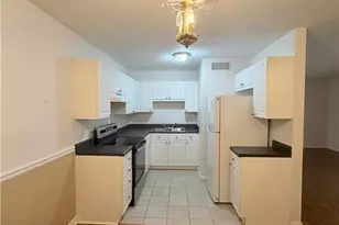 3595 Woodbriar Cir, Tucker, GA 30084 - Photo 5