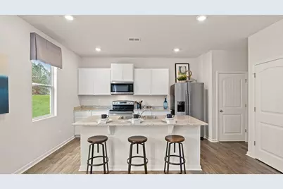 3872 Donetta Drive, Atlanta, GA 30349 - Photo 7