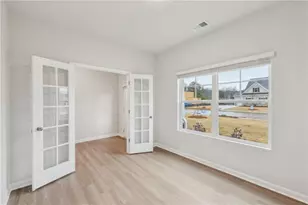 1371 Stephens Vw Dr, Loganville, GA 30052 - Photo 17