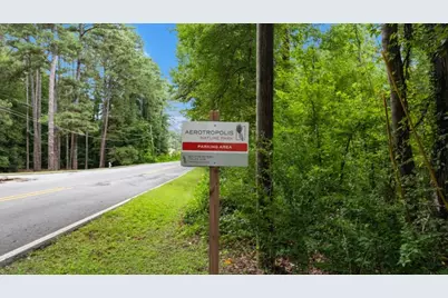 5975 Skylar Drive, Atlanta, GA 30336 - Photo 57