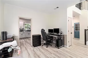 1611 Hillside Bend Crossing, Lawrenceville, GA 30043 - Photo 11