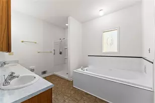 4030 Camp Springs Dr, Gainesville, GA 30507 - Photo 27