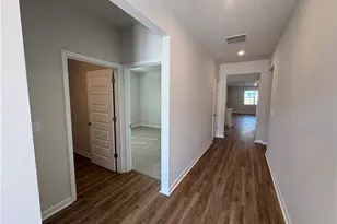 147 Oakchase Pk Ln, Hampton, GA 30228 - Photo 5