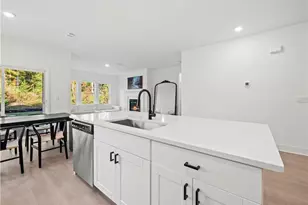 328 Magnolia Dr, Dawsonville, GA 30534 - Photo 13