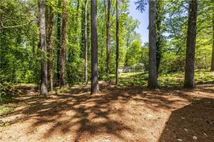 3598 Hidden Acres Dr, Atlanta, GA 30340 - Photo 23