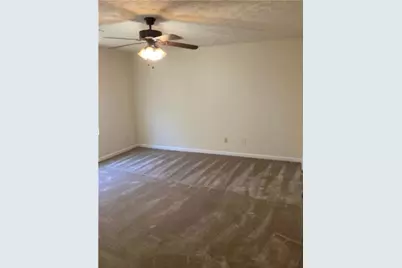 6102 Fairington Club Drive, Lithonia, GA 30038 - Photo 7