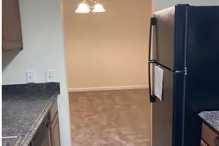 6102 Fairington Club Dr, Lithonia, GA 30038 - Photo 5